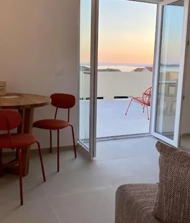 Apartment Big Studio With Beautiful Seaview